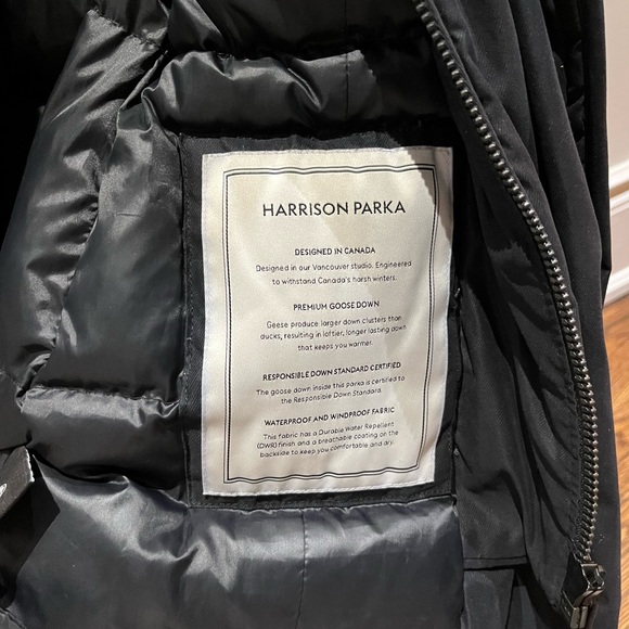 Aritzia Babaton Harrison Parka size small - Picture 3 of 4